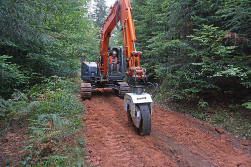 VIBRÁCIÓS DÖNGÖLŐ KERÉK - SIMEX CT 2.8B