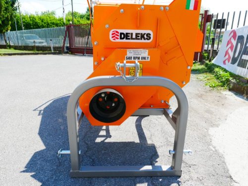 Ágdaráló gép traktorhoz – DELEKS DK-1200-PTO