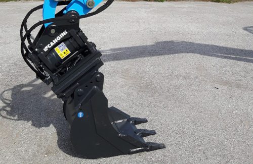 MINIKOTRÓ ÁROKÁSÓ MESSERSI - M55U