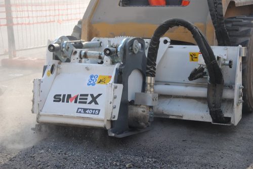  ASZFALTMARÓ - SIMEX PL40.15